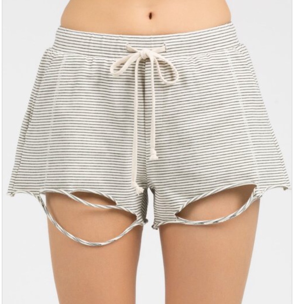 LAST4️⃣ Ivory Cut Shorts